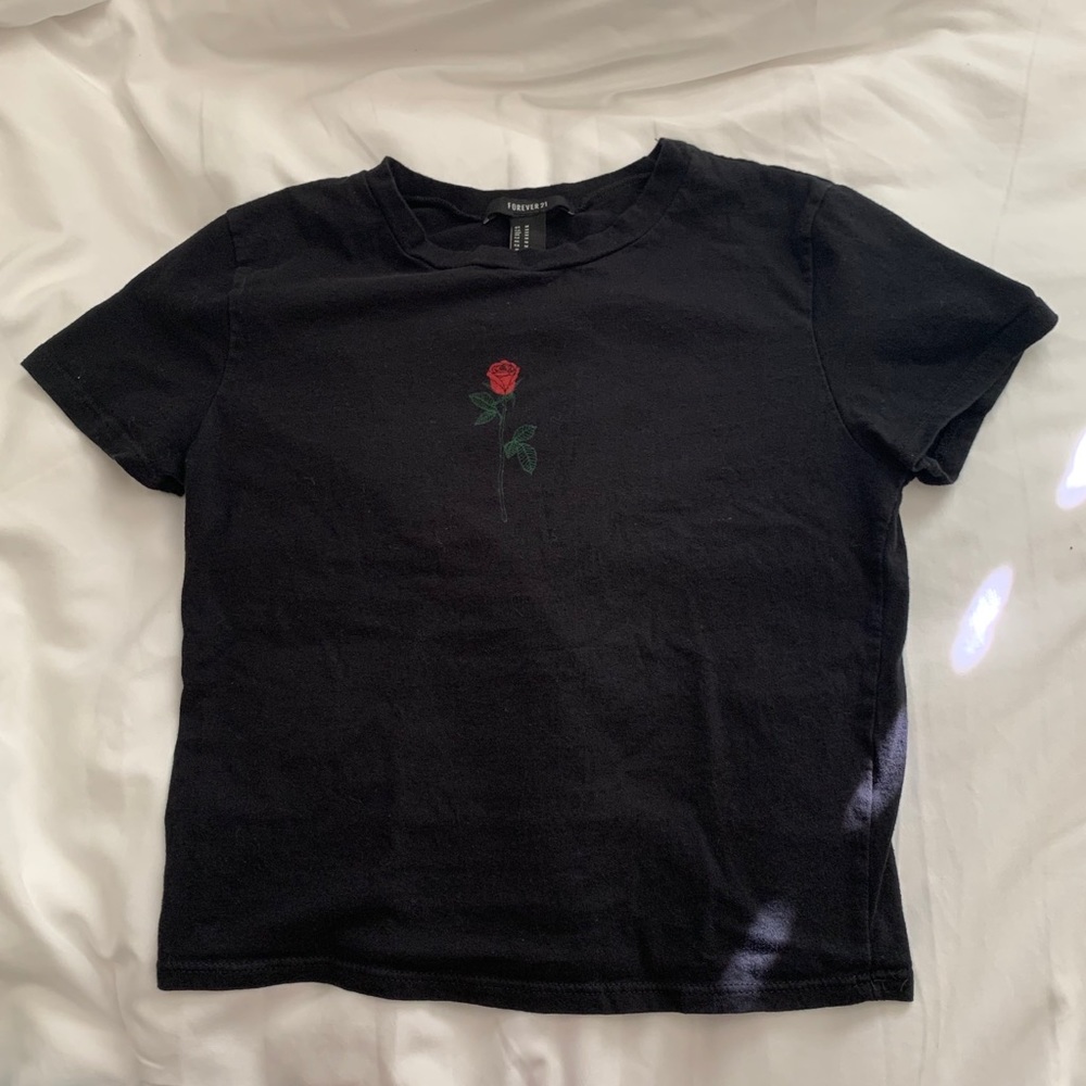 Rose Tee 🌹